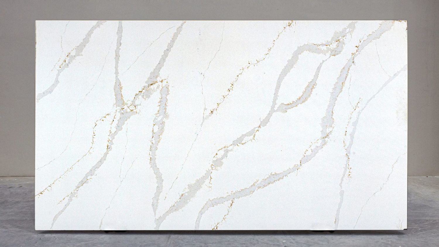 Calacatta Gold — full slab