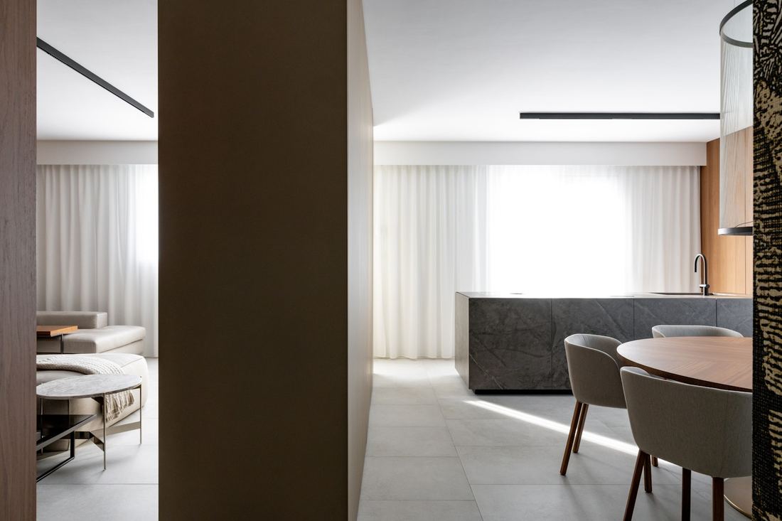 Kira dekton countertops installed in a home
