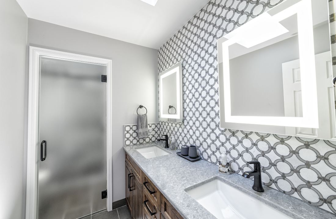 Ocean Jasper F quartz countertops installed in a home