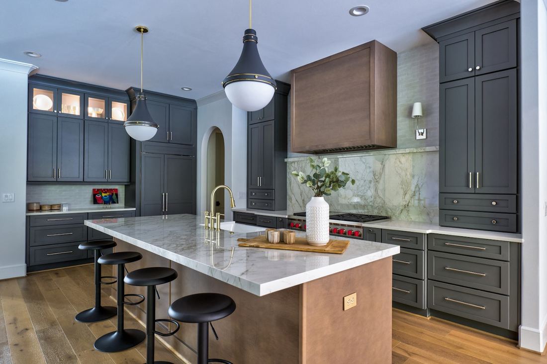 Victorian Silver quartz countertops installed in a home