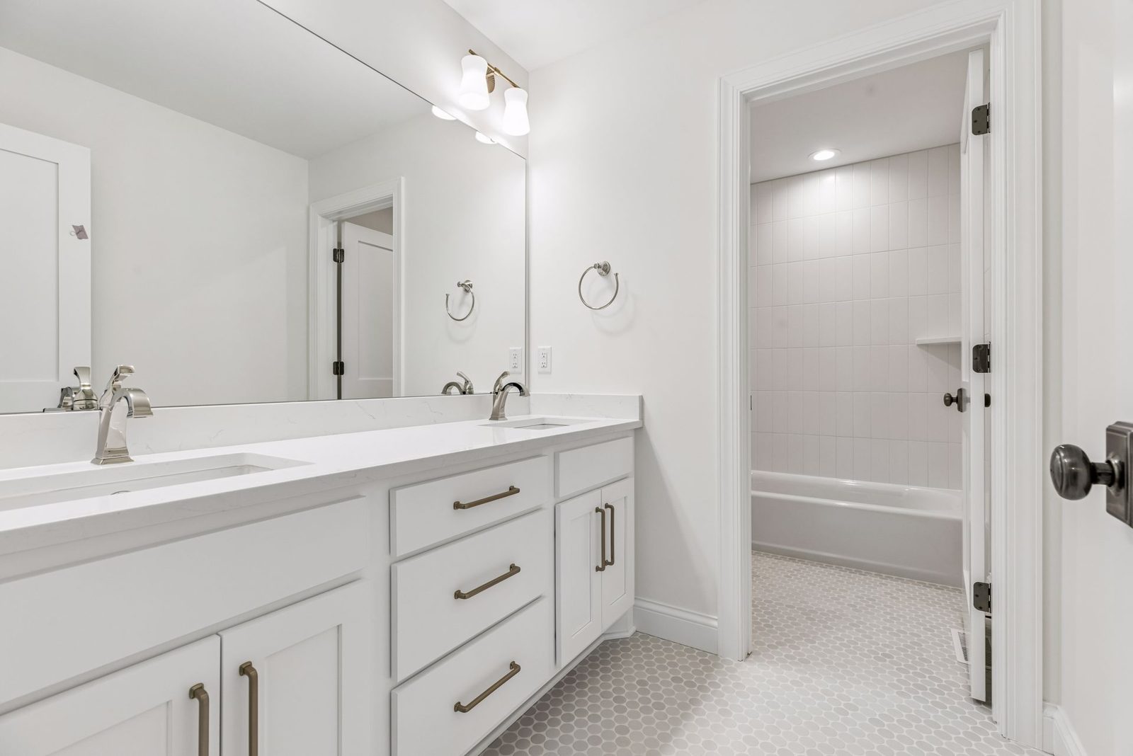 Ewing Elegance — Edina, MN